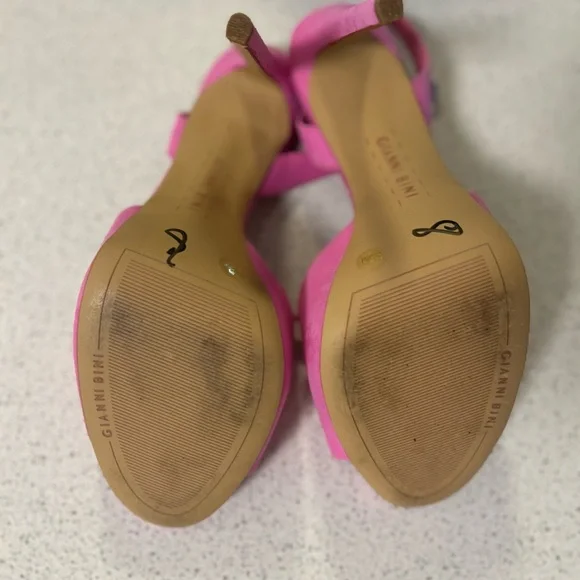 Gianni Bini Vibrant Pink Strappy Heels - Picture 10 of 10